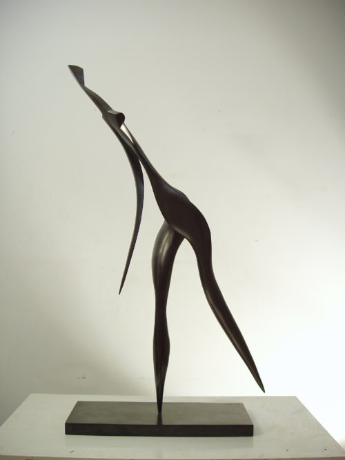 Femme qui marche 1. Bronze. H, 0m 87.